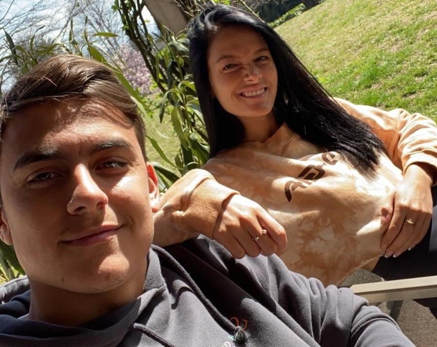 Paulo Dybala y Oriana Sabatini