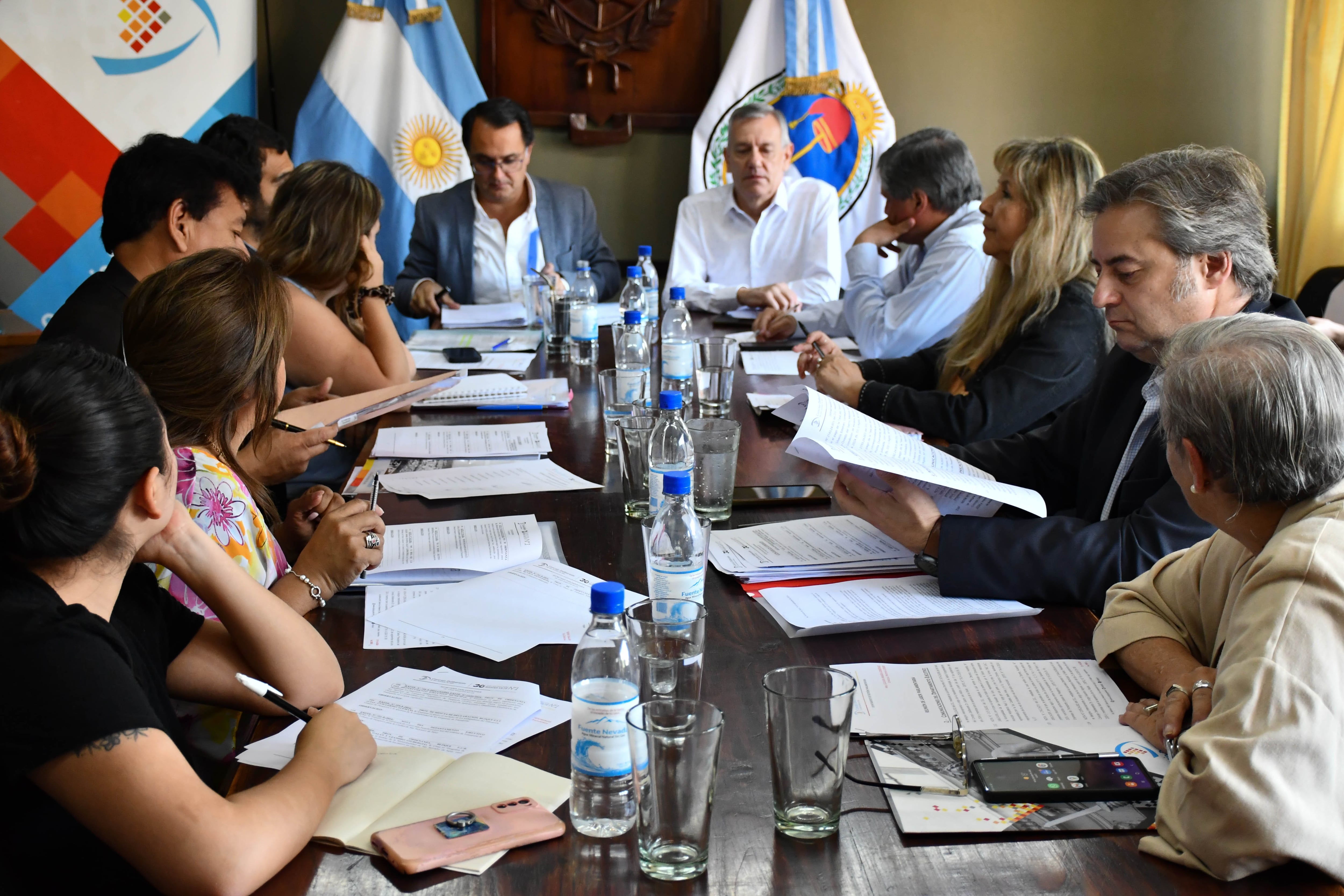 El secretario de Servicios Públicos, Guillermo Marenco, explicó el proyecto que busca implementar nuevas tecnologías en el sistema de transporte alternativo en la capital jujeña.