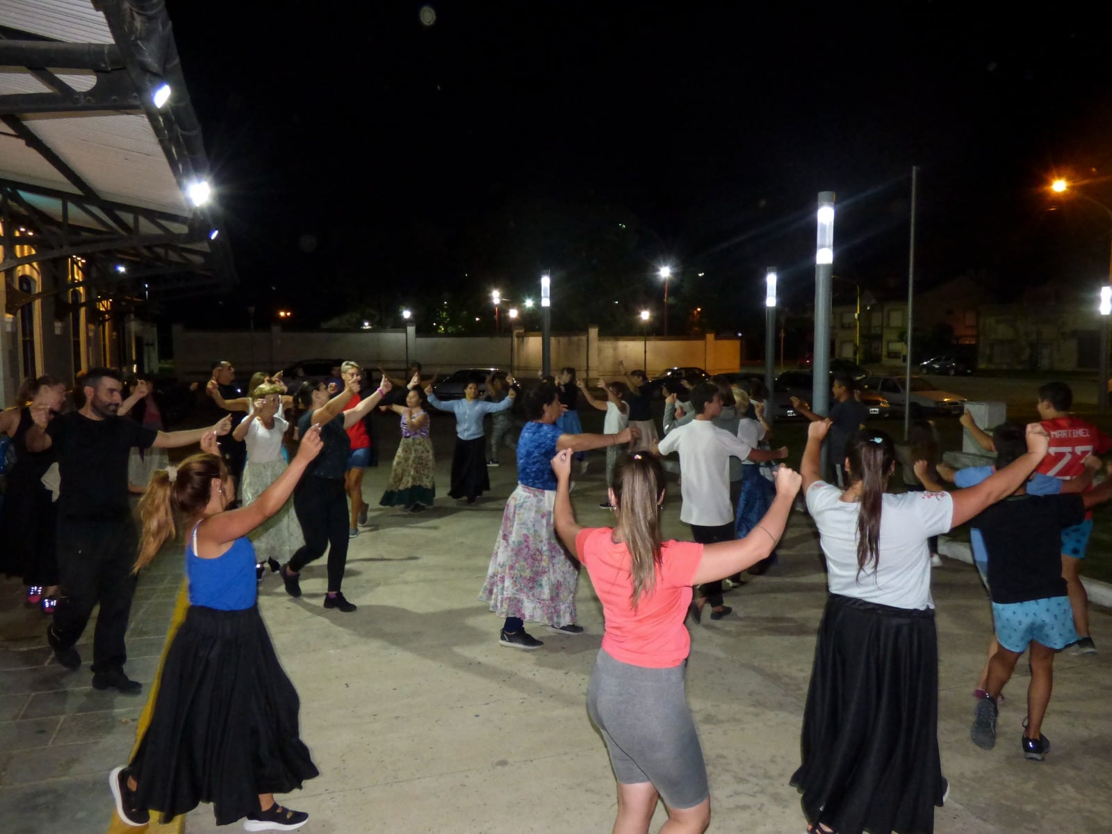 cierre de las clases abiertas de folklore en el CCE