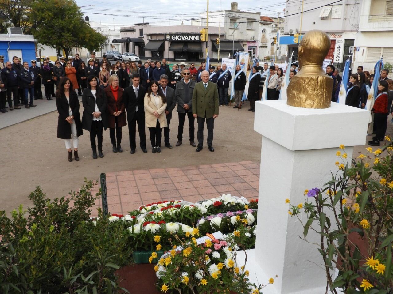 Actos por el 78° Aniversario de la Autonomía Municipal y creación del partido de Coronel de Marina Leonardo Rosales.