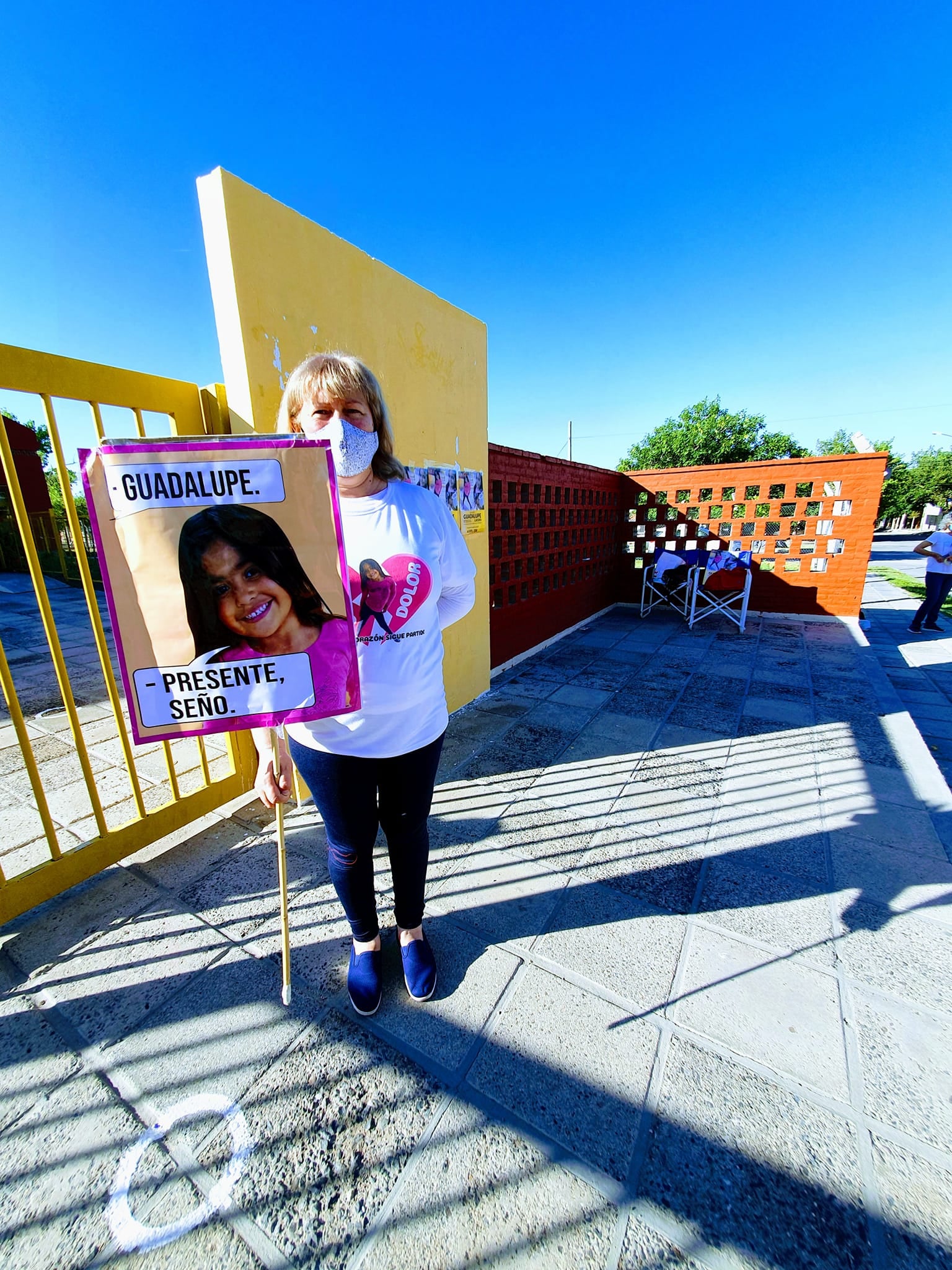 Campaña para visibilizar la desaparición de Guadalupe Lucero en la Escuela Puertas del Sol