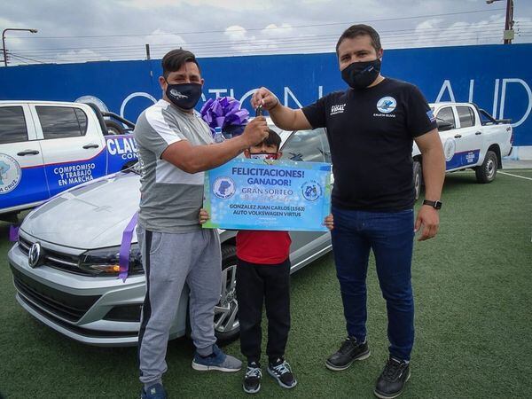 En el polideportivo del gremio petrolero se realizó la entrega de los premios