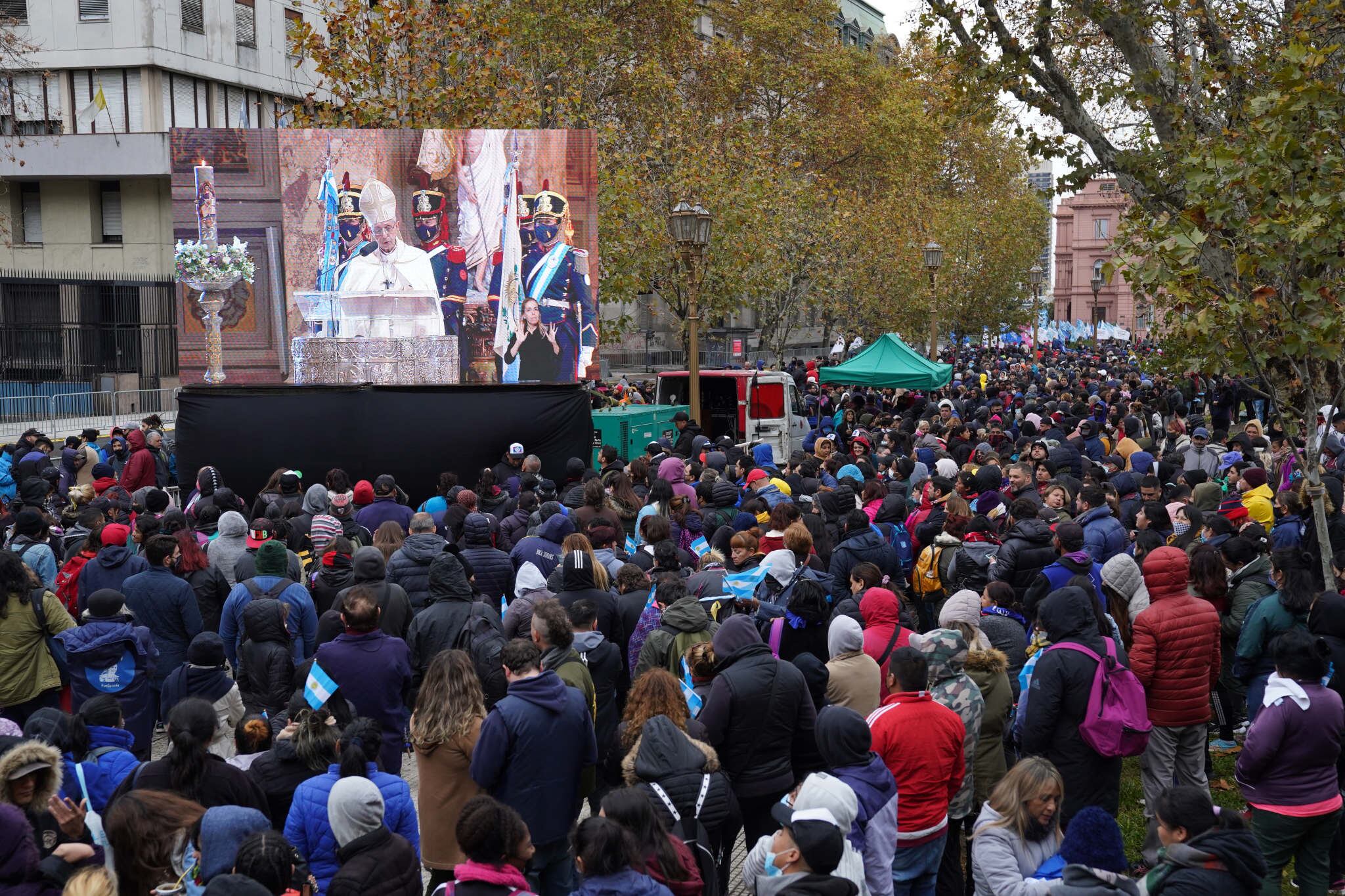 POLÍTICA
ALBERTO FERNÁNDEZ en el TEDEUM POR EL 25 DE MAYO CON SU GABINETE
foto CLARÍN