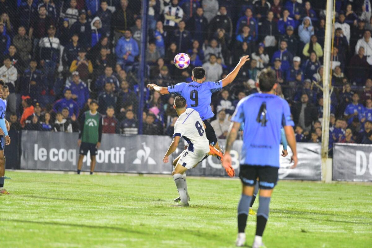 Talleres-Belgrano de Reserva: el clásico cordobés terminó 1 a 1, con un gran marco de público