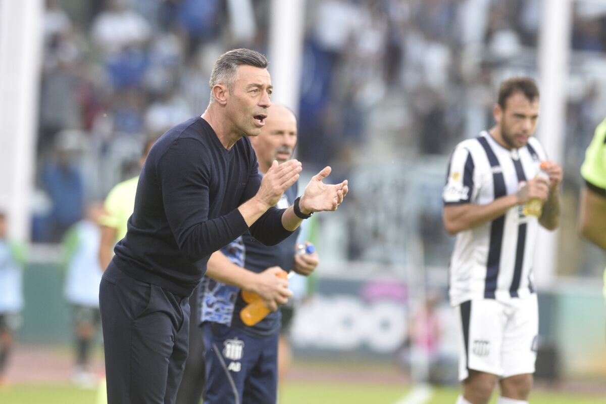 Pedro Caixinha y un alivio para Talleres: “Terminamos un ciclo infernal de partidos”