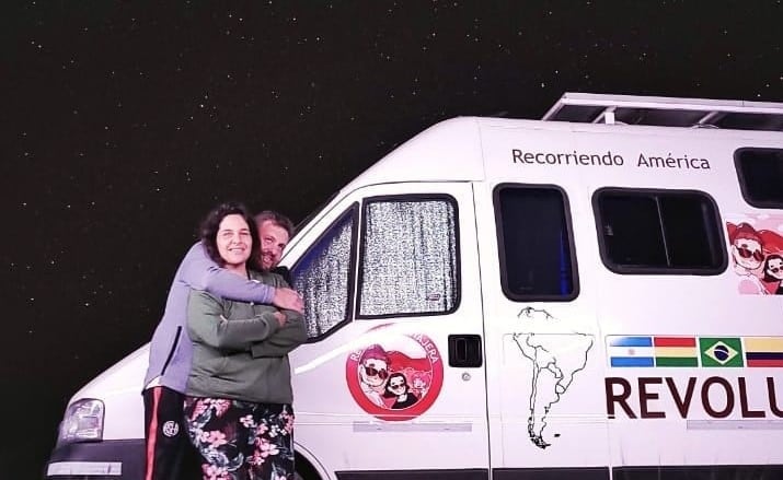 Mariel y Ariel se lanzaron a viajar en su motorhome por la incertidumbre que les generó la pandemia.