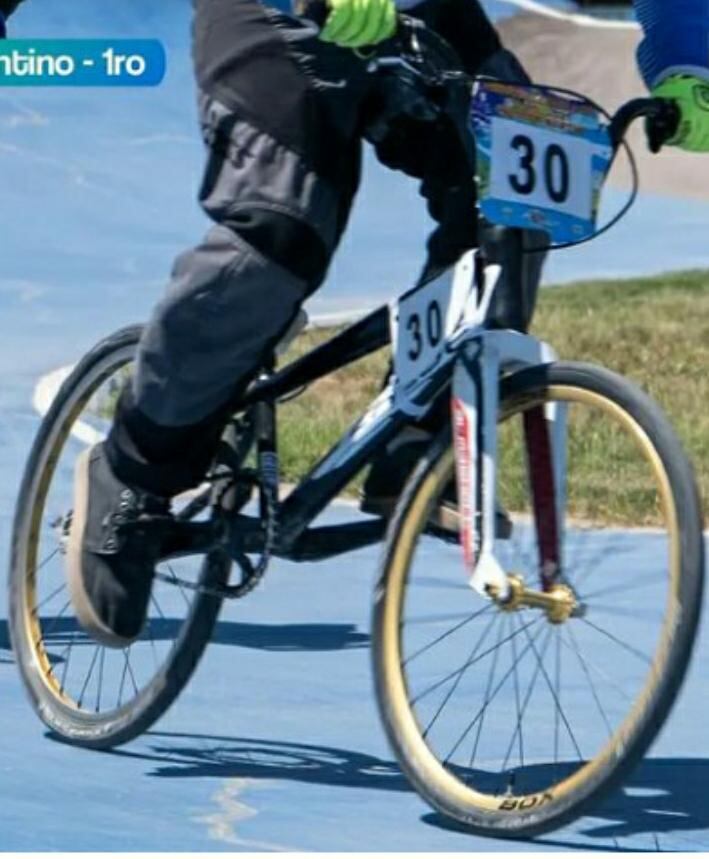 Agustín Bugiolacchi, el corredor de BMX a quien le robaron su bicicleta.