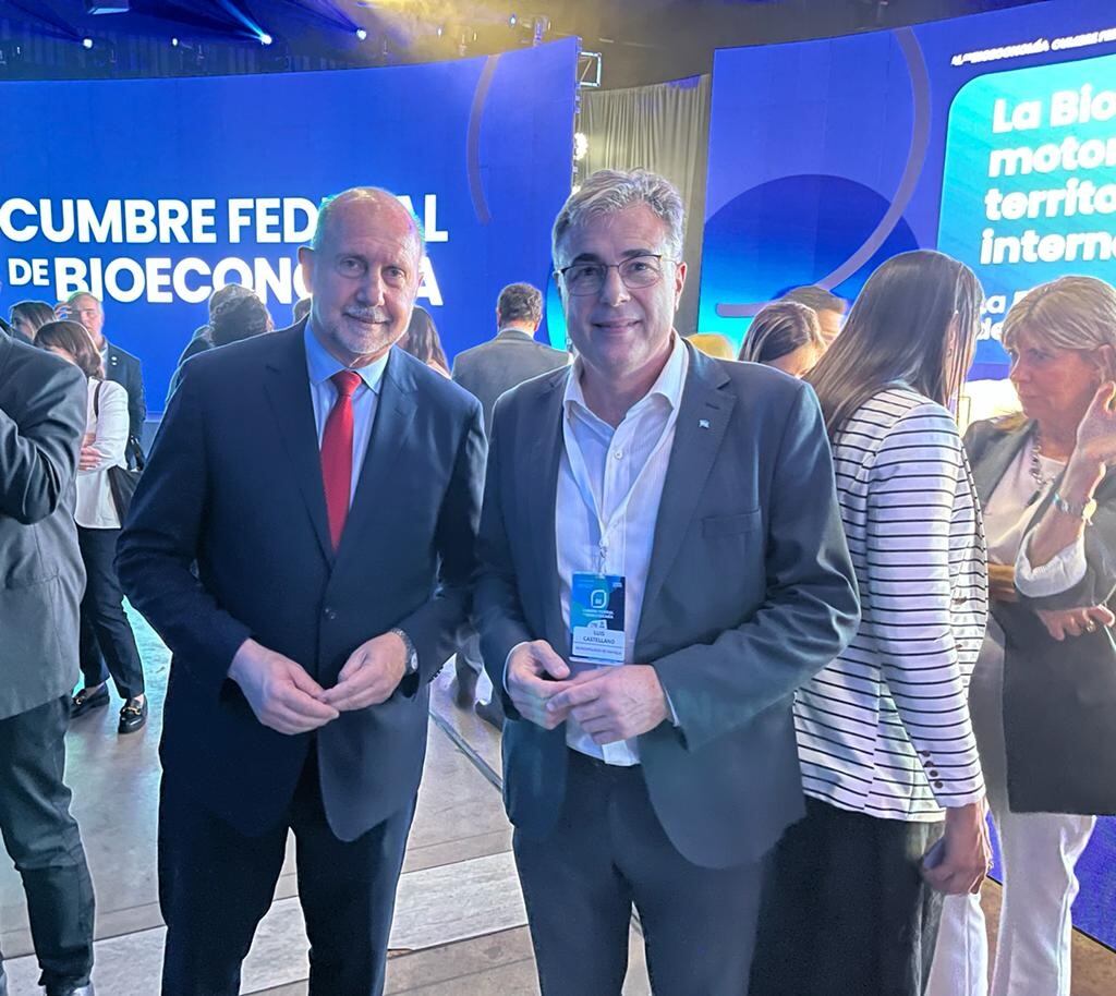 Omar Perotti y Luis Castellano en la Cumbre Federal de BioEconomía