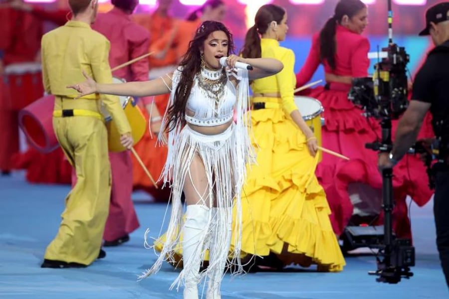 Camila Cabello en la final de la Champions League: así fue su show en vivo.