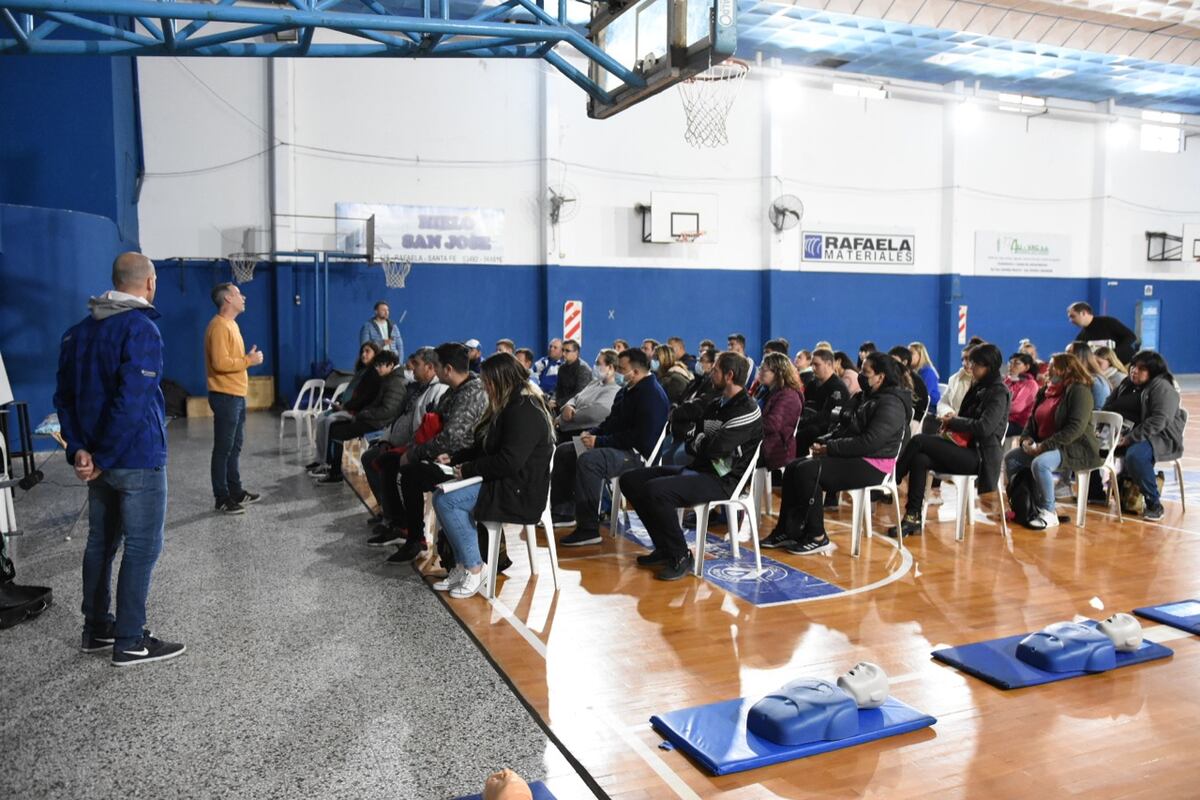Primer curso de RCP y primeros auxilios en Rafaela en Acción
