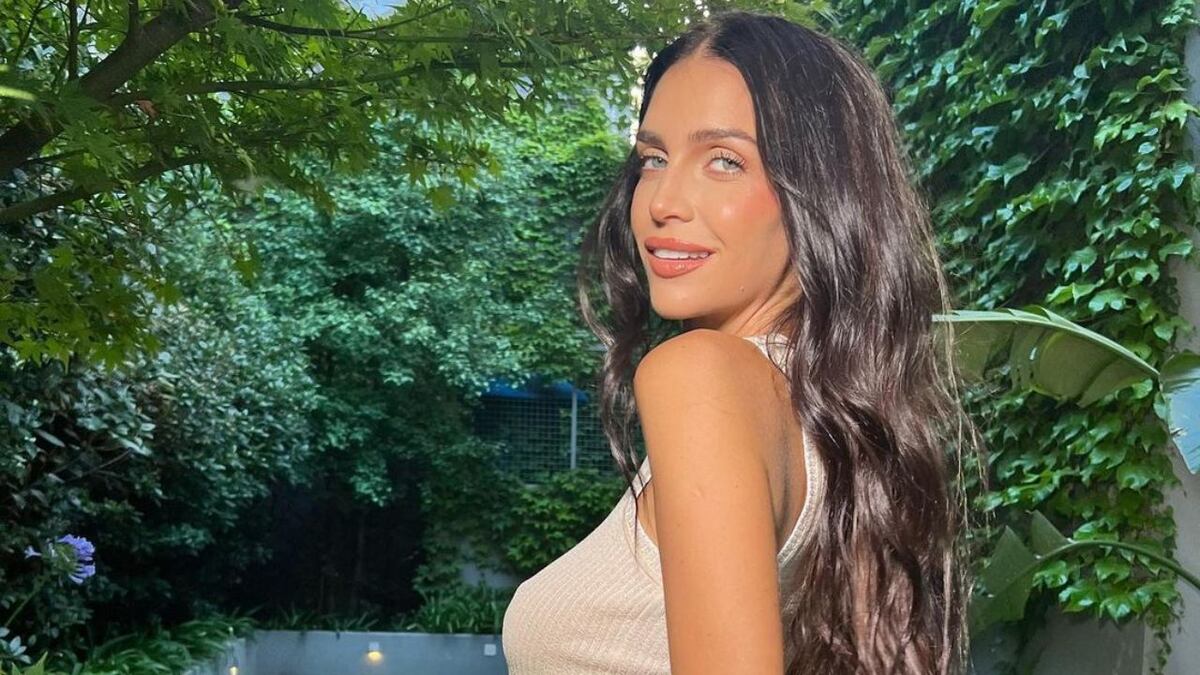 Zaira Nara deslumbró con un vestido negro muy elegante: “La noche de anoche”