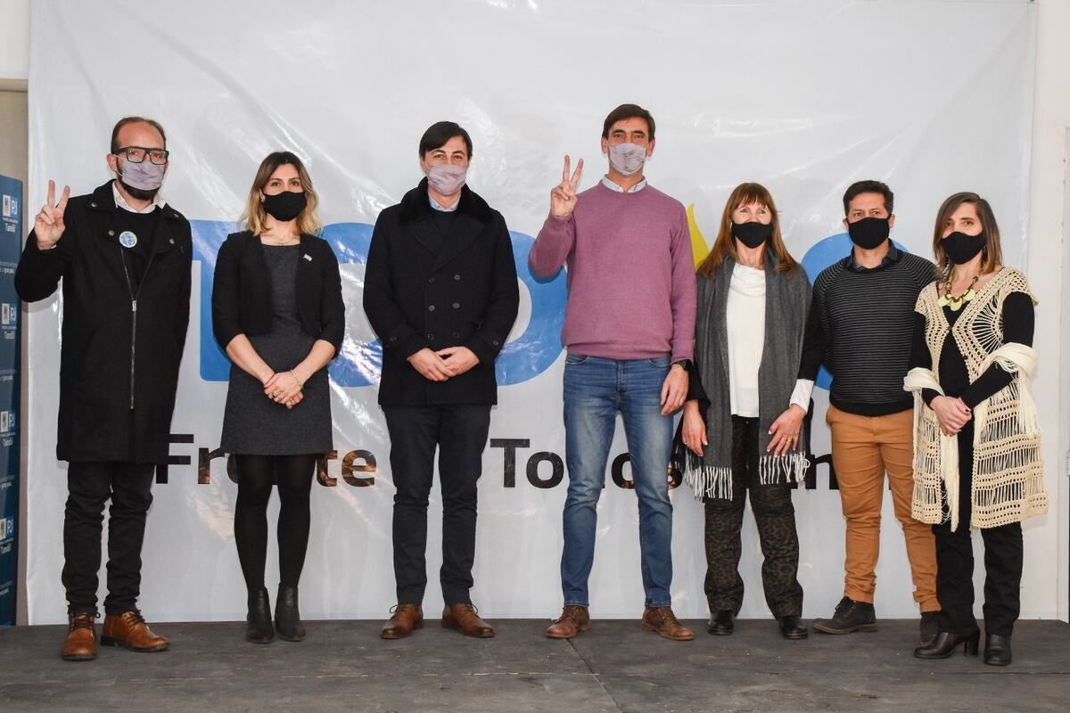 Elecciones 2021: el Frente de Todos en Tandil presentó a sus precandidatos a concejales