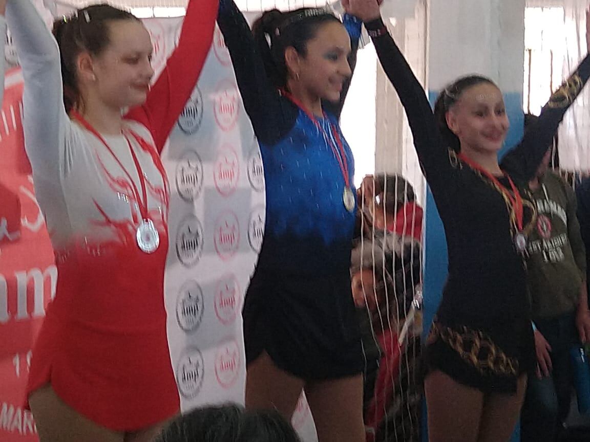 Excelentes resultados de las patinadoras del Club Olimpo de Tres Arroyos