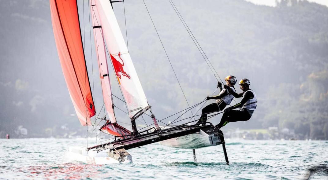 Por la defensa del Oro. Santiago Lange y Cecilia Carranza, campeones olímpicos en clase Nacra 17 en Río 2016, se entrenaron de octubre a diciembre en Trapani, Italia. (Instagram @Santilange)