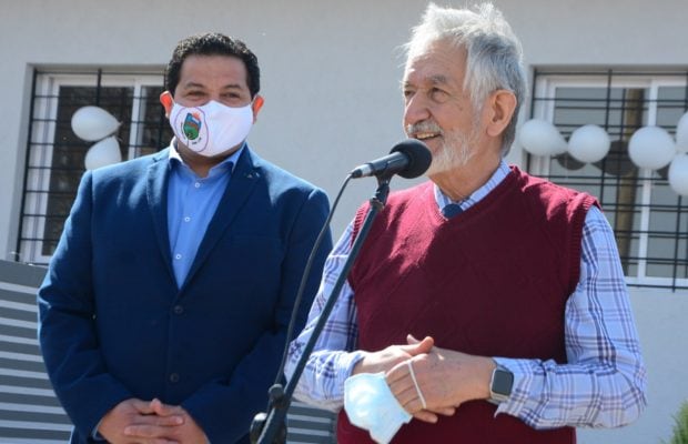 David Becerra, intendente de Saladillo, San Luis, junto a Alberto Rodríguez Saá.