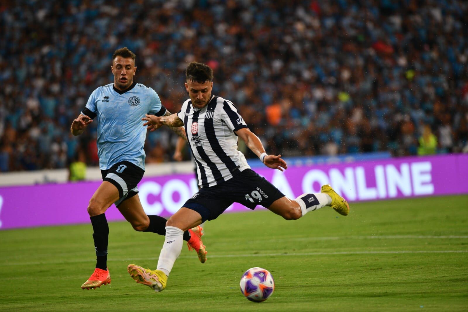 Fotografías del amistoso que jugaron Talleres y Belgrano el 21 de enero de 2023 en el marco de la pretemporada. (Facundo Luque y Pedro Castillo)