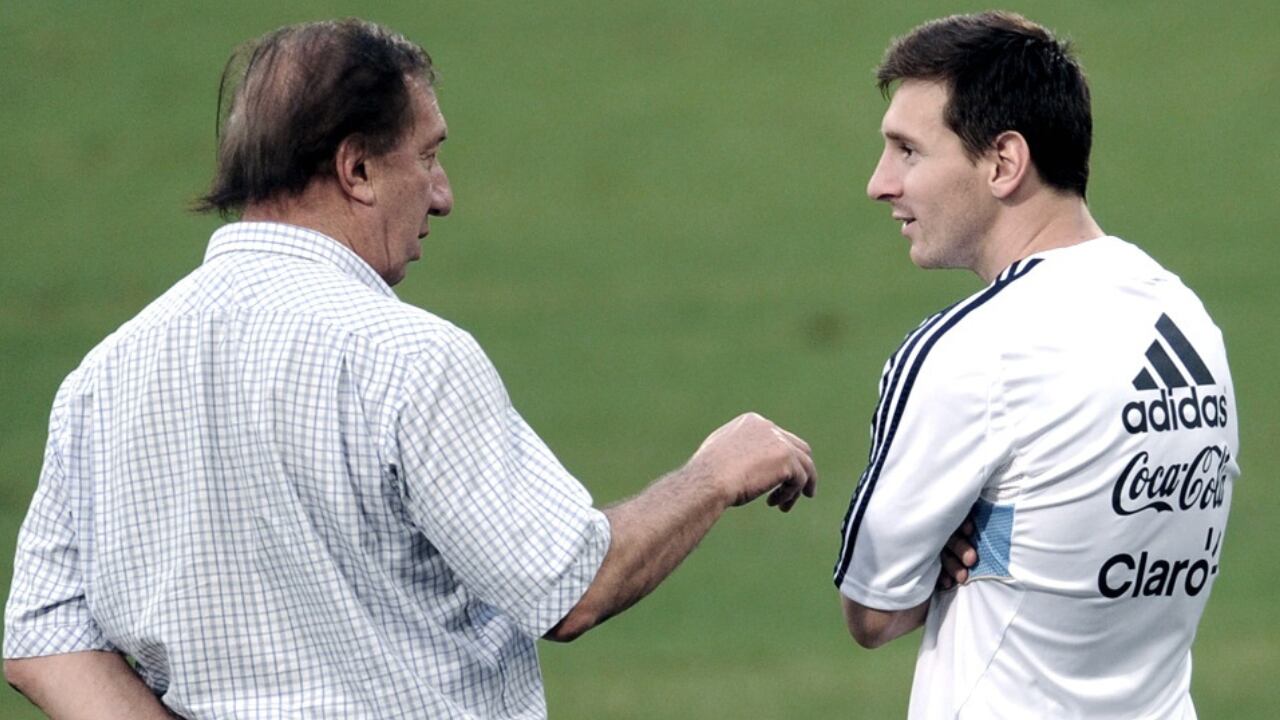 Carlos Bilardo sigue admirando a Lionel Messi