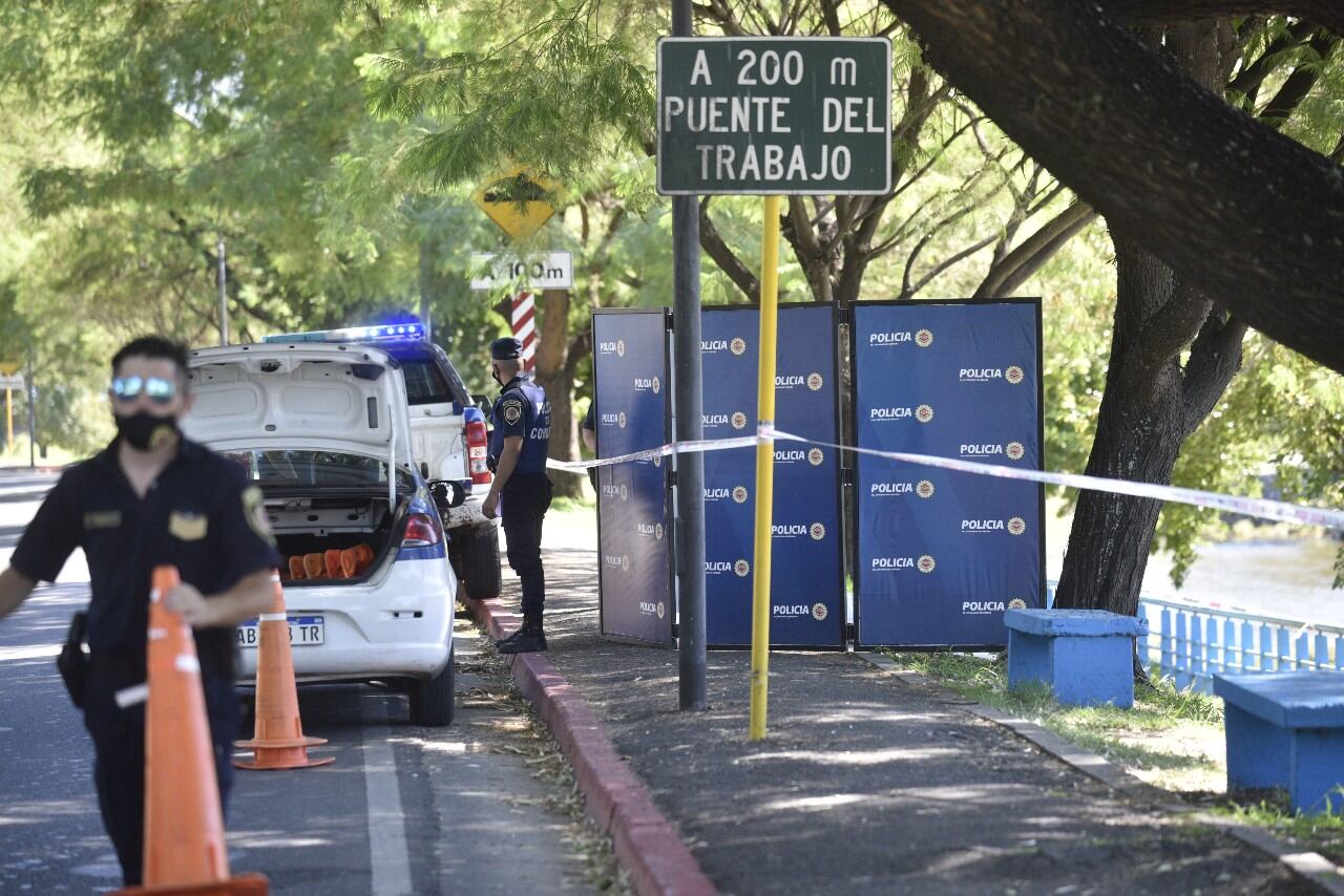 Un hombre falleció este martes mientras hacía actividad deportiva en la zona de la Costanera. (Ramiro Pereyra/La Voz)