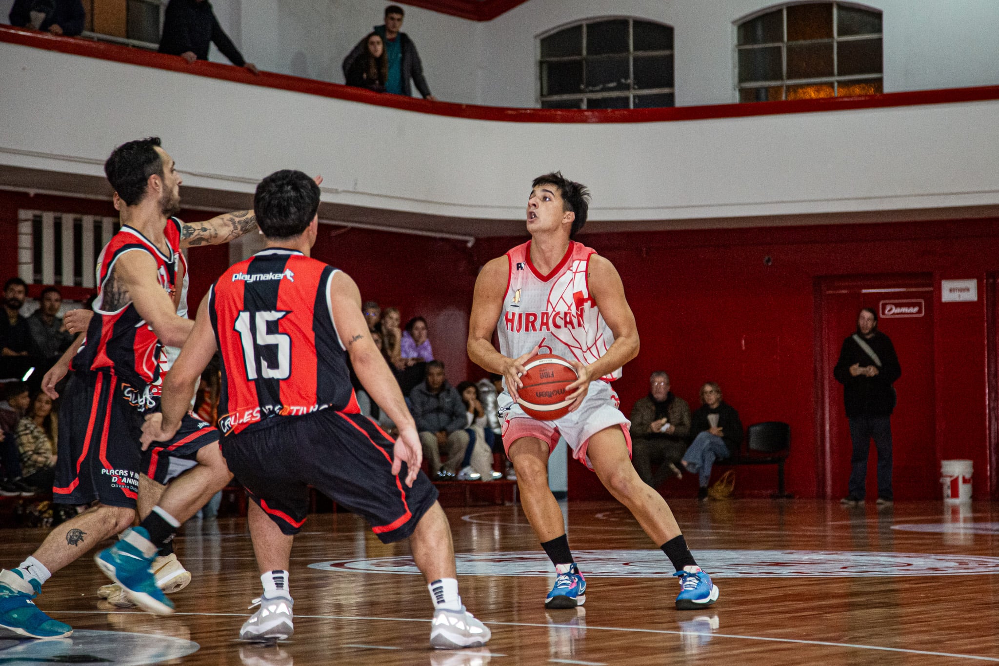 Copa “Ciudad de Tres Arroyos”: Huracán ganó, mantuvo el invicto y se clasificó a semifinales. Foto: Facebook: Zona Naranja TA