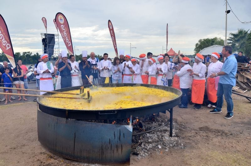 La Gran Paella Paraná se podrá disfrutar en el parque del Patito Sirirí 