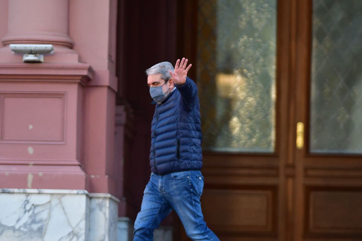 Aníbal Fernández, tras su reunión con Berni: “No queremos estar en la tribuna mirando como un partido de tenis”