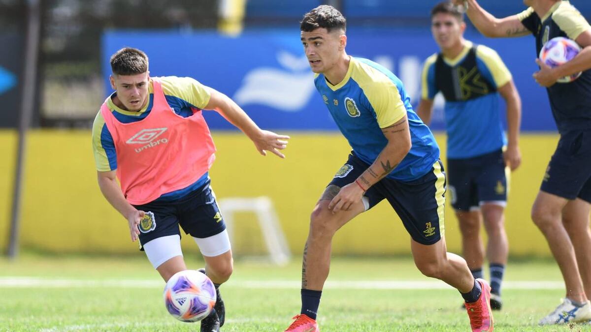 Rosario Central puso primera a la espera de las elecciones y el director técnico