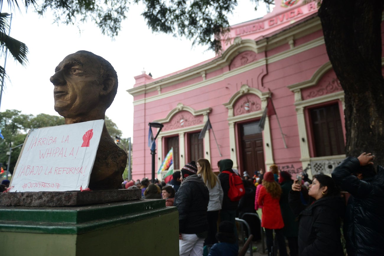 Protestas en la ciudad de Córdoba en repudio a la represión en Jujuy.  (Nicolás Bravo / La Voz)