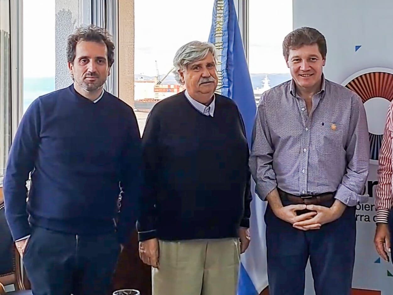 Melella mantuvo un encuentro con autoridades de la UIA y de NEWSAN