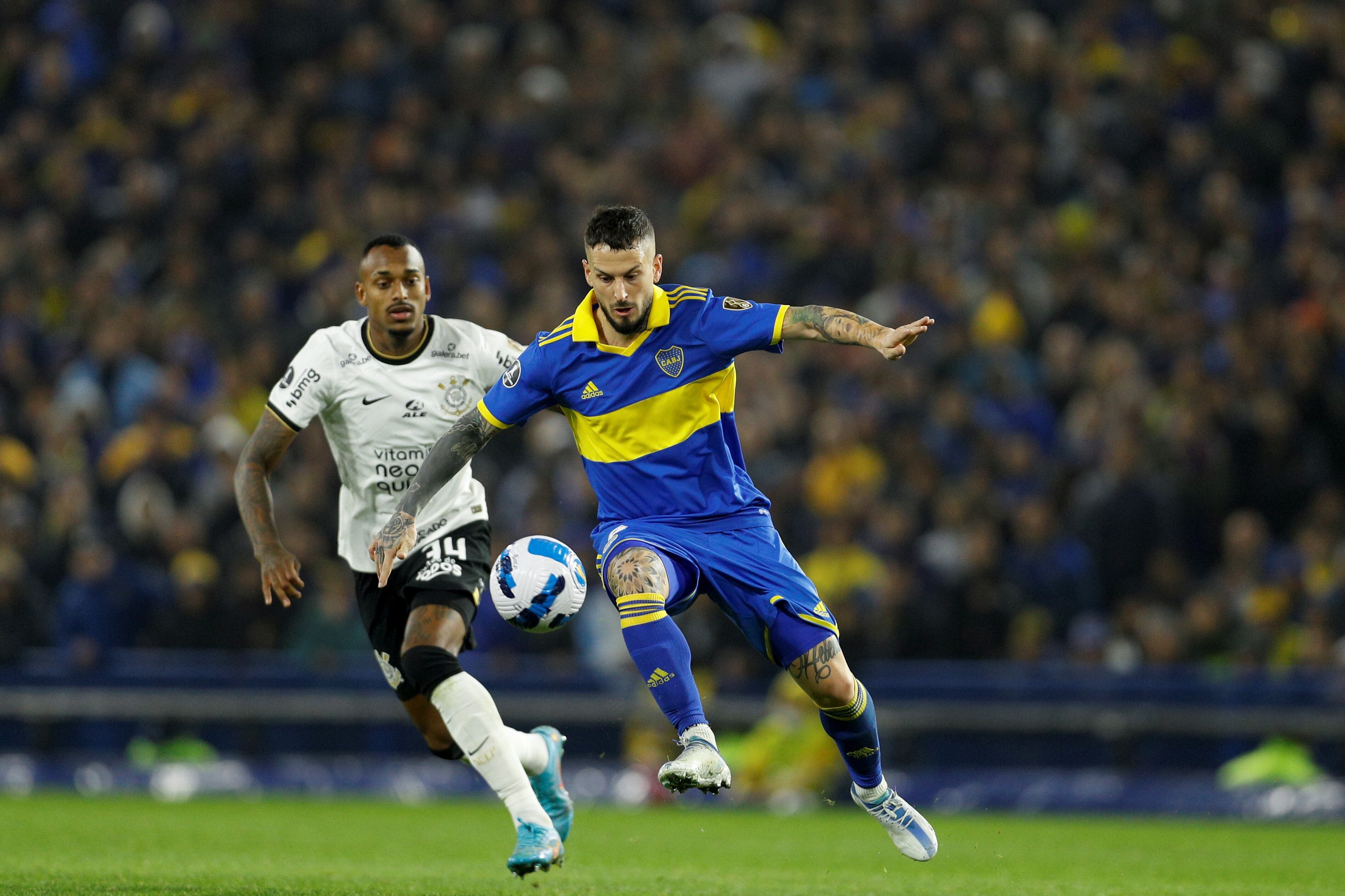 El Pipa no tuvo una buena noche ante el Corinthians. (AP)