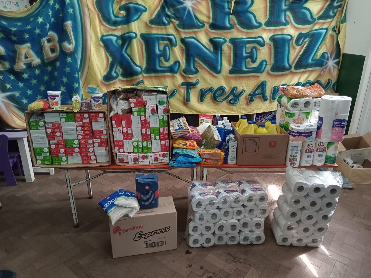 Exitosa colecta solidaria de la peña Garra Xeneize