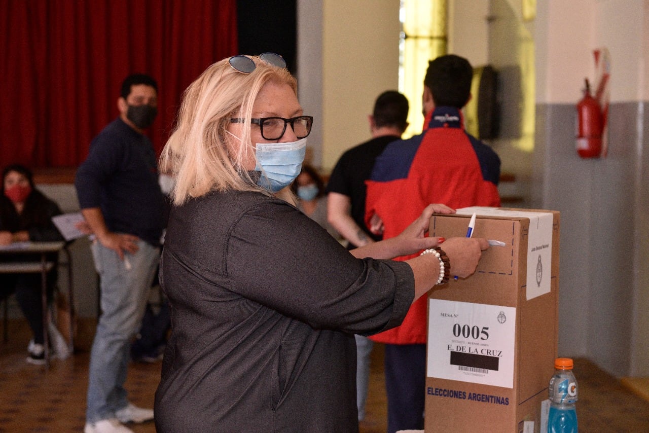 Elisa Carrió ya emitió su voto en las PASO 2021.