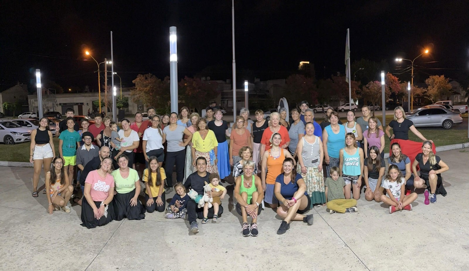 Exitosa clase abierta de folklore en el Centro Cultural La  Estación de Tres Arroyos