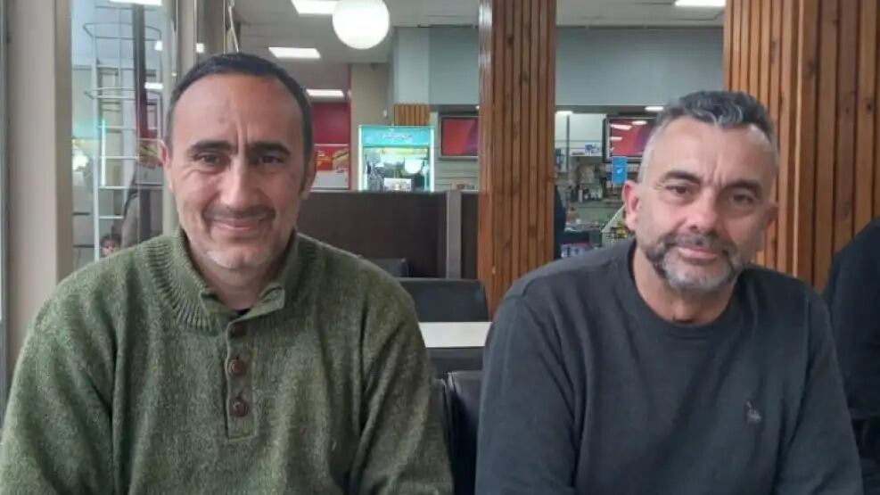 Javier Gutiérrez y Flavio Cobo compartirán la banca tras empatar en los comicios del 23 de julio.