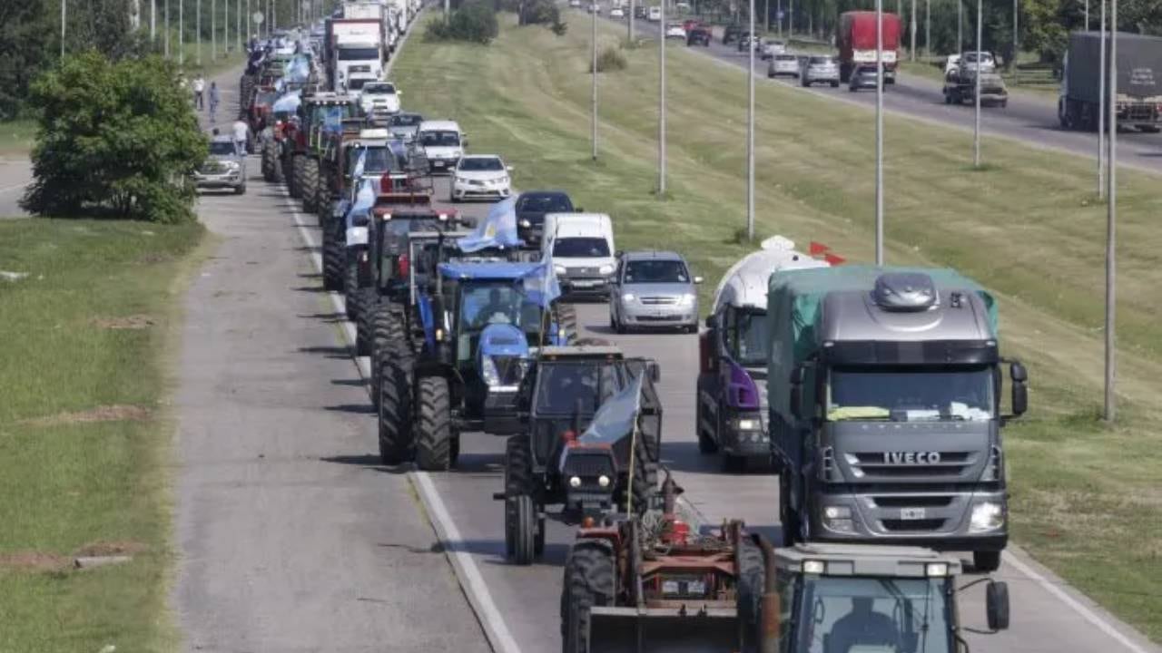 Productores santafesinos se suman al tractorazo