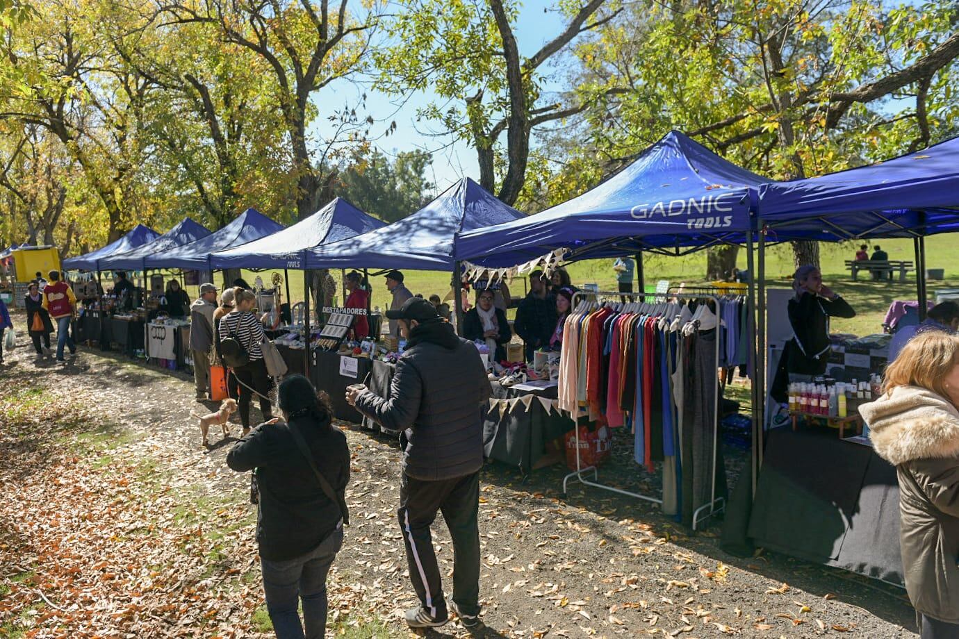 La Feria Periurbana vivió un domingo especial por el Día del Trabajador