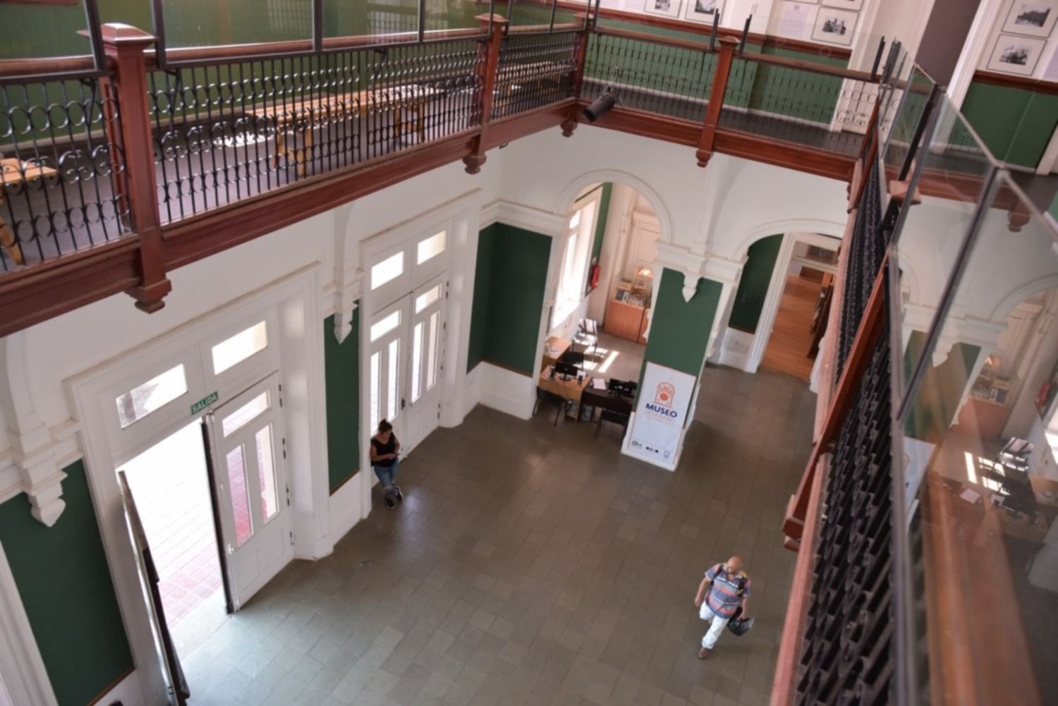 Centro Cultural José La Vía - interior.