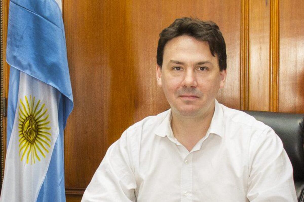 Federico Basualdo: el subsecretario de Energía que se enfrentó a Martín Guzmán
