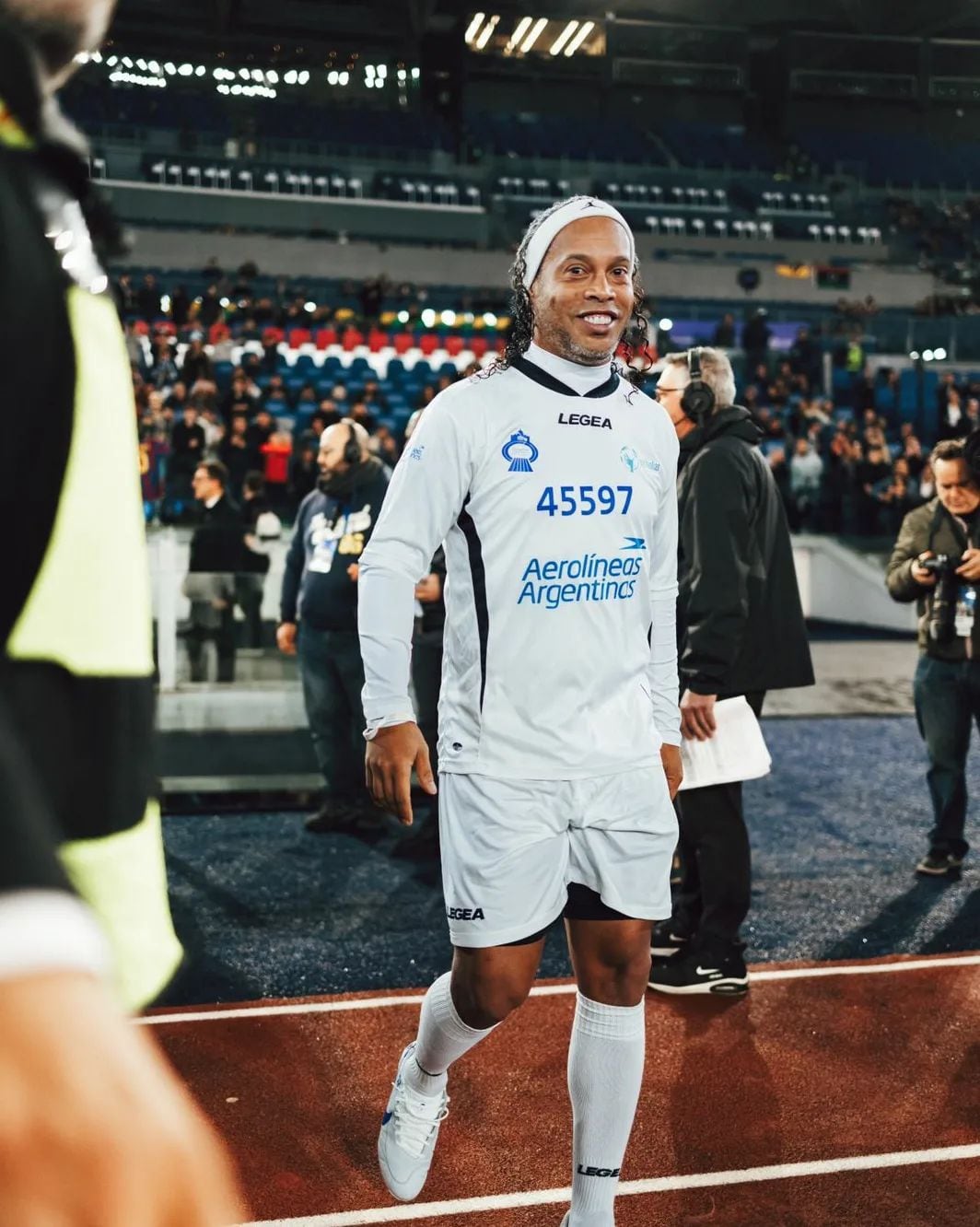 Ronaldinho en el Partido por la Paz