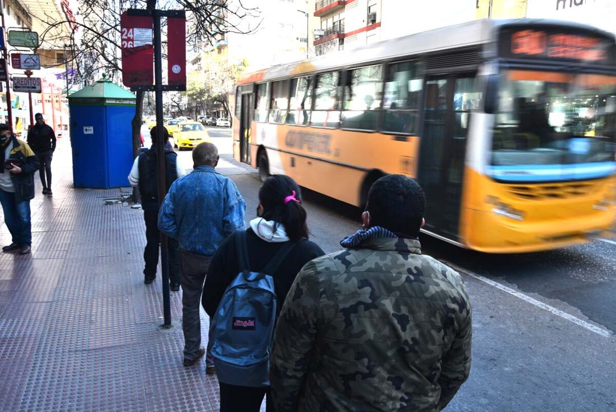 Transporte en Córdoba: se normaliza el servicio tras el aumento de las frecuencias