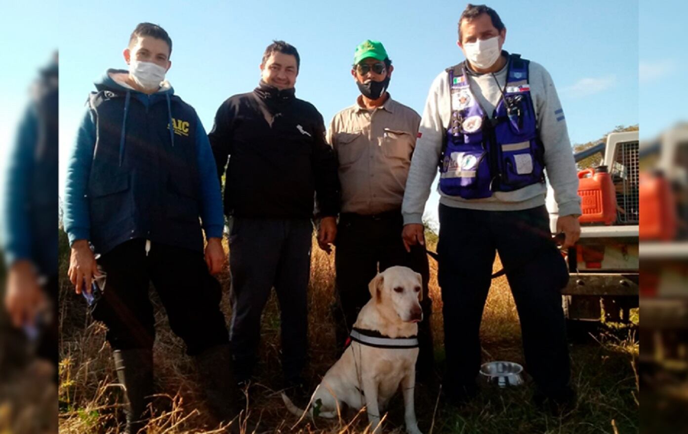 Equipo que participó en el rastrillaje en la zona donde desapareció Guadalupe Lucero. / Gentileza / El Chorrillero