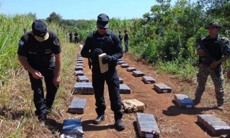 Puerto Piray: incautan una impresionante cantidad de marihuana.