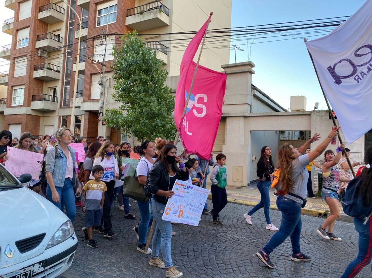 Así fue la movilización por el Día de la Mujer en Tandil.