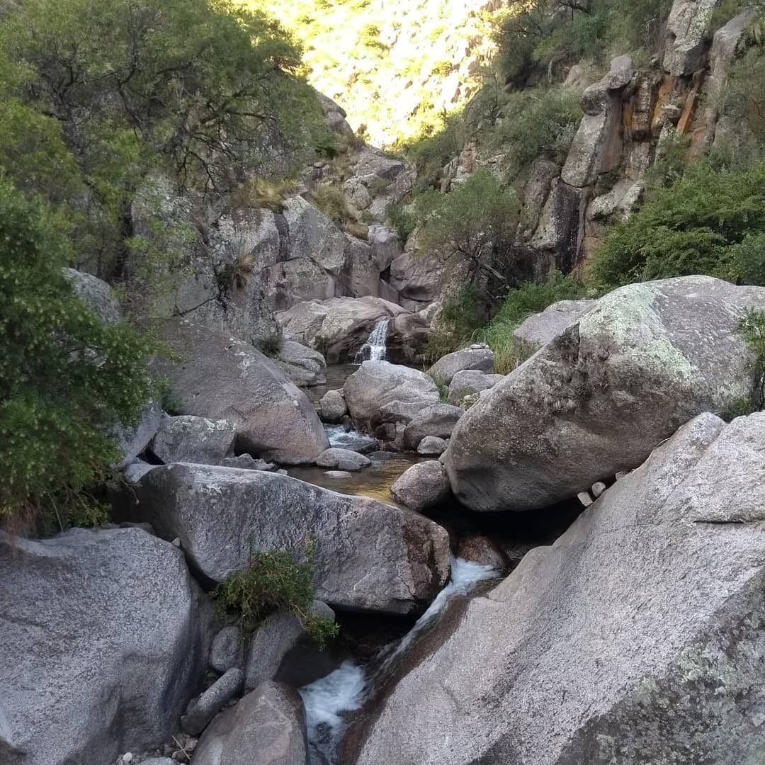 Camino a Laguna de las Uvas, Potrero de los Funes