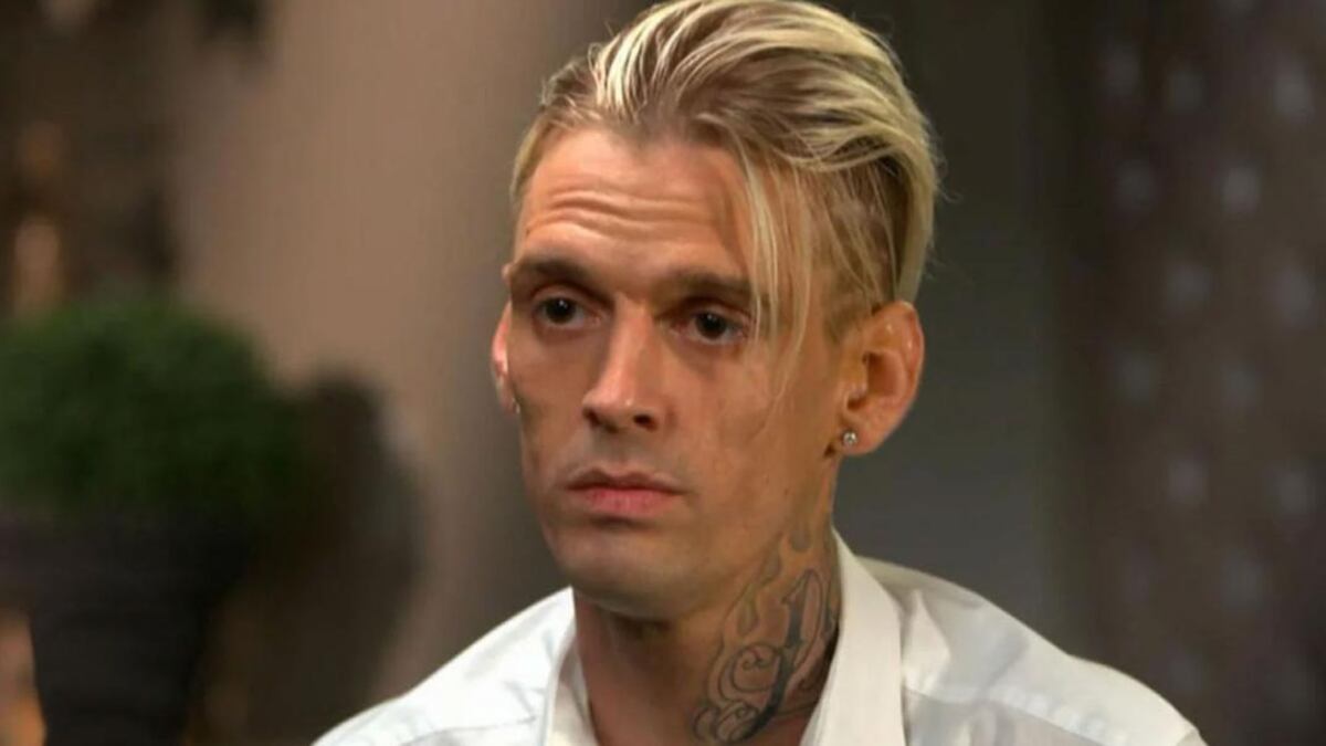 Encontraron muerto en una bañadera a Aaron Carter, el hermano de Nick de Backstreet Boys