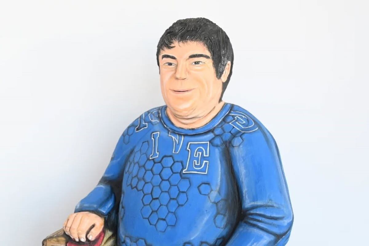 Roberto Eulogio “Pecho” Lencinas tiene la estatua que lo homenajea
