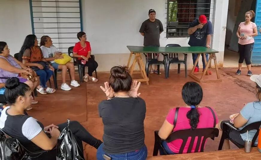 Se encuentran en marcha las clases de la Escuela Municipal de Oficios en Montecarlo.