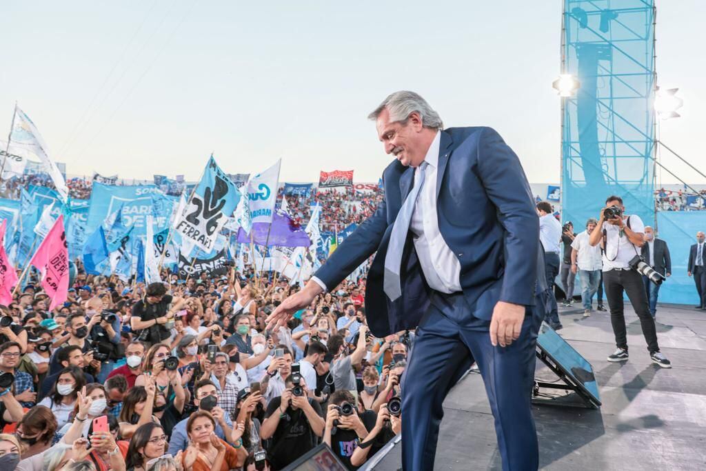 Alberto Fernández encabezó el acto en memoria de Néstor Kirchner. (Foto: Frente de Todos)