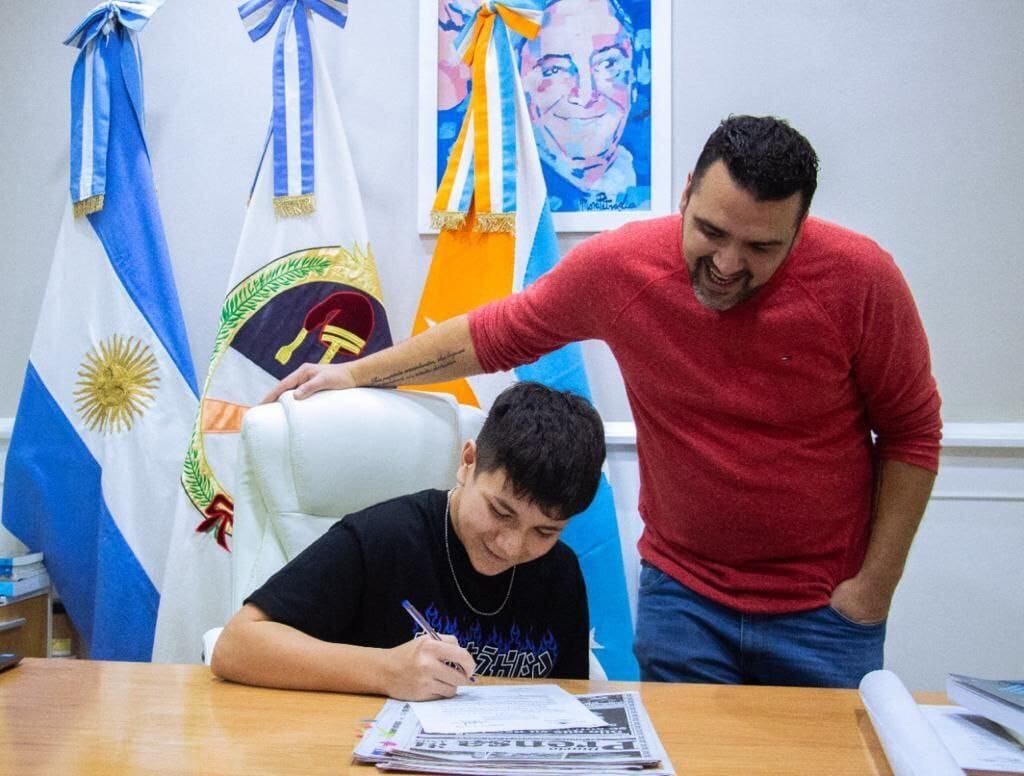 Vuoto se reunió con autoridades del Centro de Estudiantes del colegio Sábato