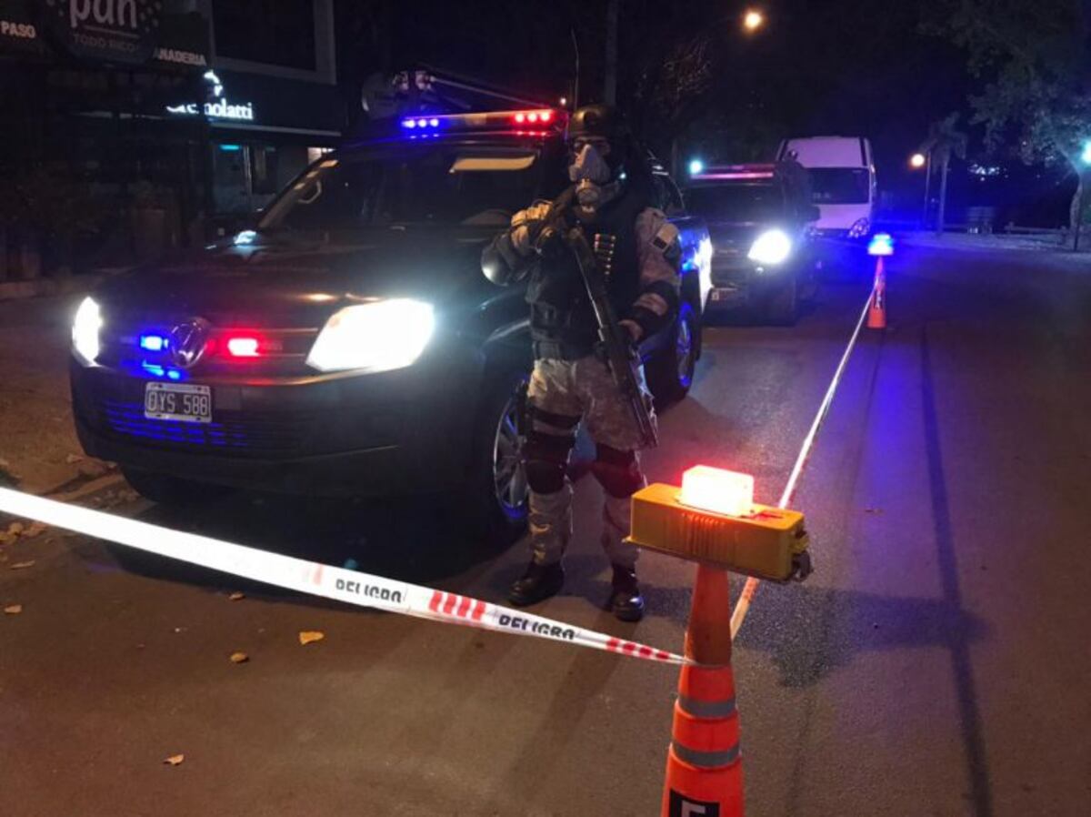 Detuvieron a un hombre de 27 años acusado de vender drogas en plena costanera de Carlos Paz