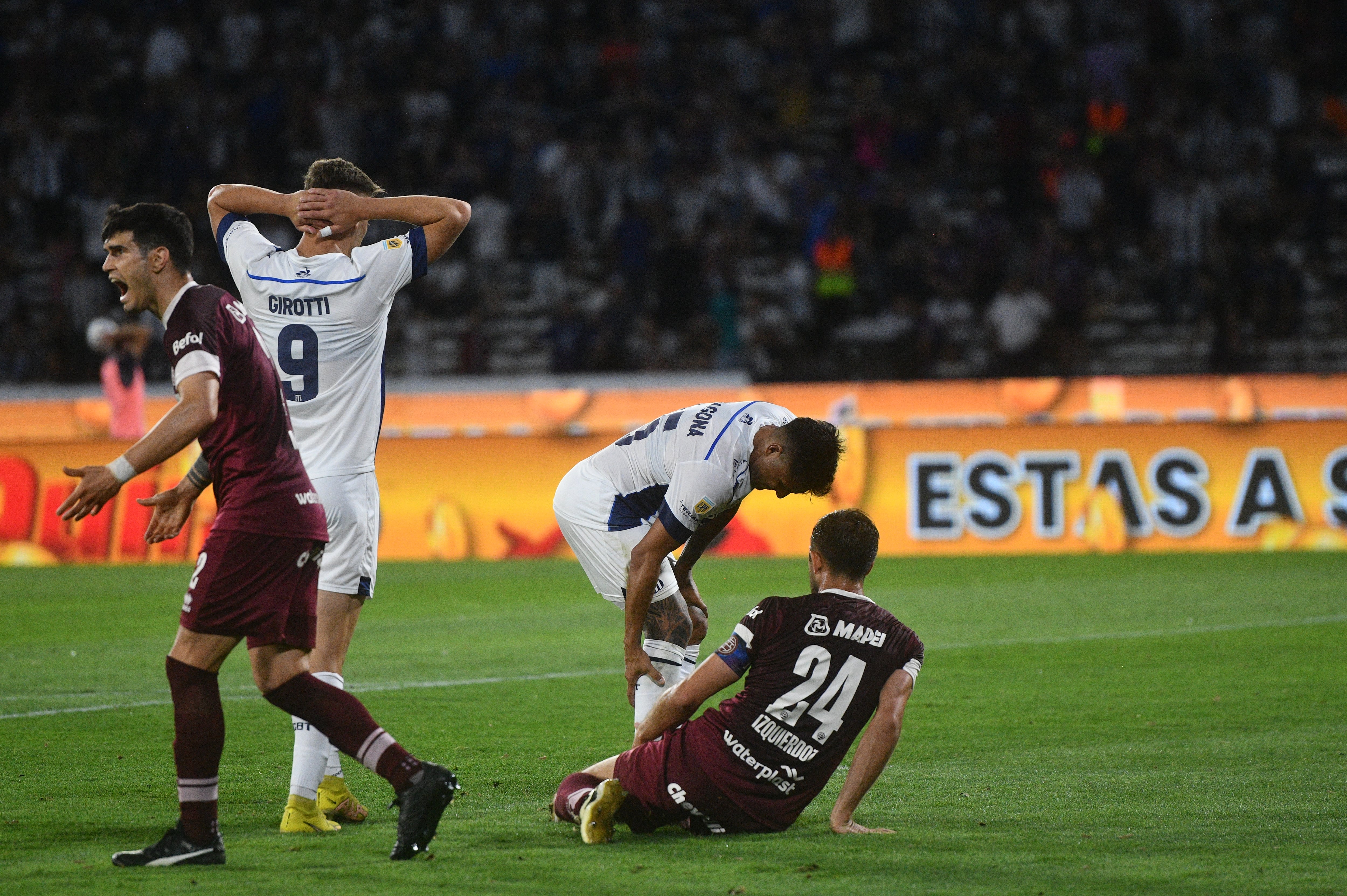 Talleres cayó 1-2 ante Lanús por la Liga Profesional. (Pedro Castillo / La Voz)